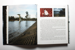
                  
                    Laden Sie das Bild in den Galerie-Viewer, ADRIFT - 35 YEARS IN SEARCH OF CARP | Gareth Fareham
                  
                