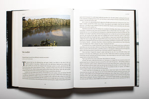 
                  
                    Laden Sie das Bild in den Galerie-Viewer, ADRIFT - 35 YEARS IN SEARCH OF CARP | Gareth Fareham
                  
                