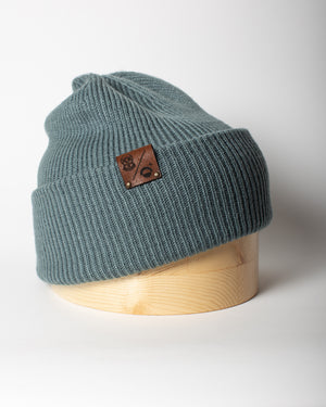 
                  
                    Laden Sie das Bild in den Galerie-Viewer, LTD ED &amp;#39;SUB X CARPWORLD&amp;#39; Collab Beanie
                  
                