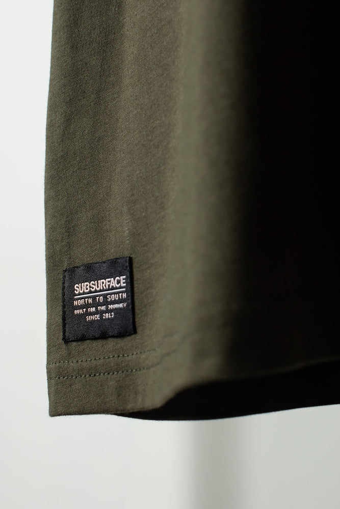 
                  
                    Laden Sie das Bild in den Galerie-Viewer, &amp;#39;BASIC&amp;#39; Tee | Green
                  
                