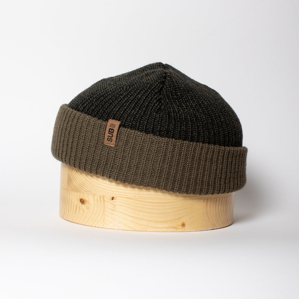 
                  
                    Load image into Gallery viewer, DRIFTER - SHORT FOLD PREMIUM BEANIE
                  
                