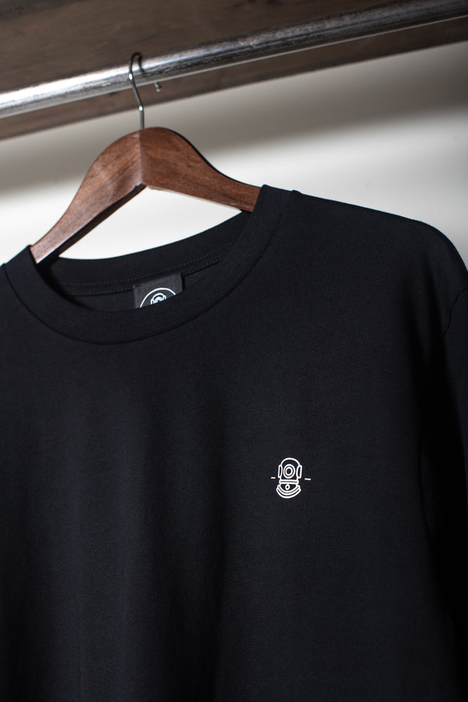 
                  
                    Load image into Gallery viewer, &amp;#39;ICON&amp;#39; Long Sleeve Tee | Black
                  
                