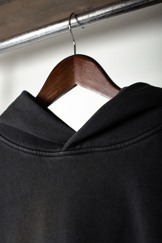 
                  
                    Load image into Gallery viewer, &amp;#39;ICON&amp;#39; Oversize Hood | Vintage Black
                  
                
