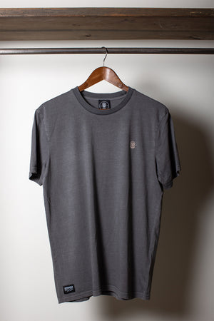 
                  
                    Charger l&amp;#39;image dans la galerie, &amp;#39;PATINA&amp;#39; Basic Tee | Aged Steel Grey
                  
                