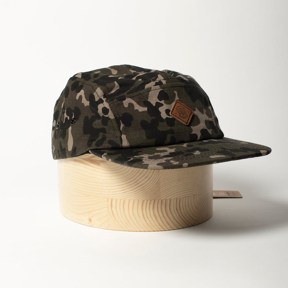 
                  
                    Load image into Gallery viewer, 5 Panel - &amp;#39;BASE&amp;#39; - Camo/Leather
                  
                