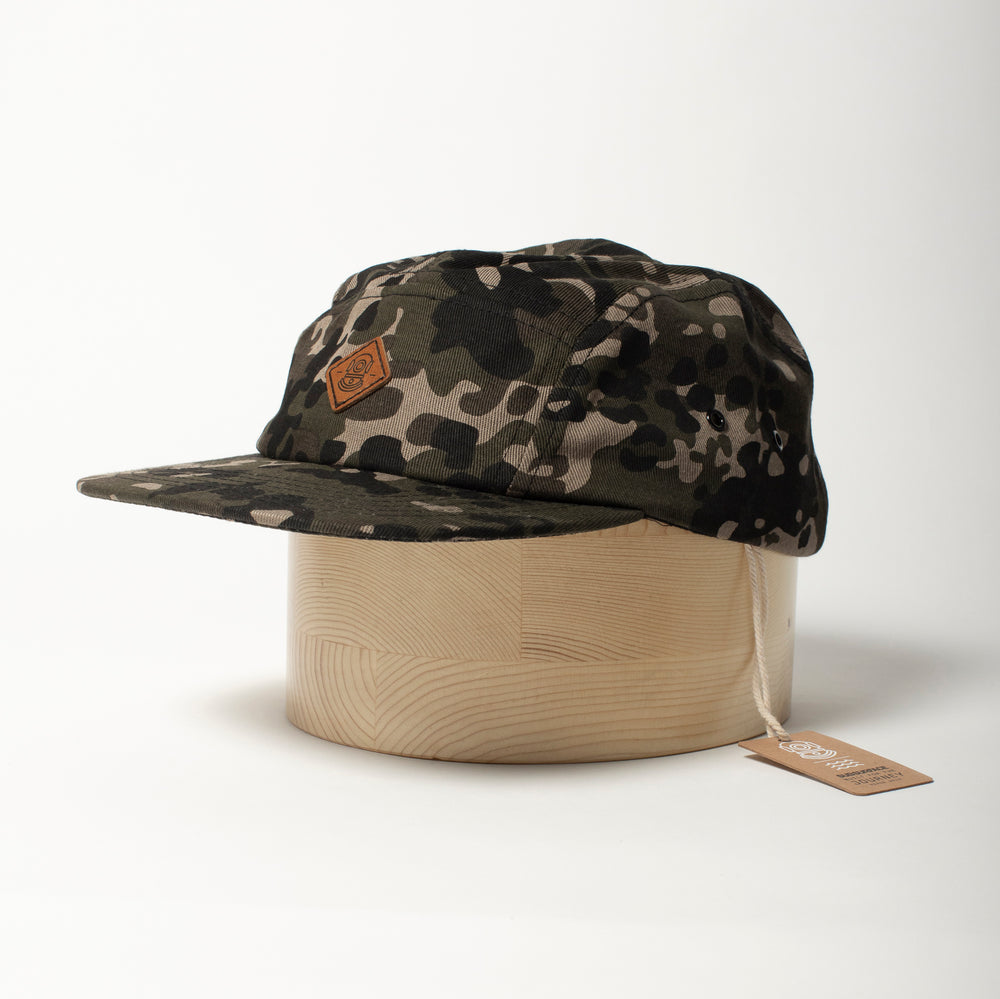 5 Panel - 'BASE' - Camo/Leather