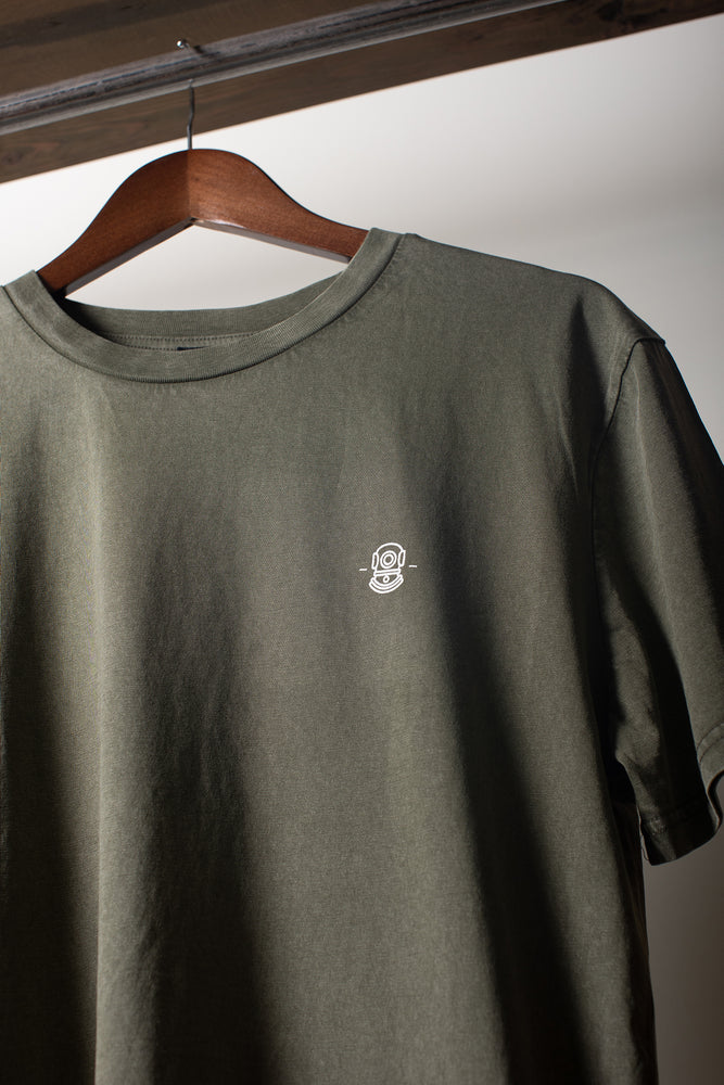 
                  
                    Load image into Gallery viewer, &amp;#39;PATINA&amp;#39; Basic Tee | Aged Olive
                  
                